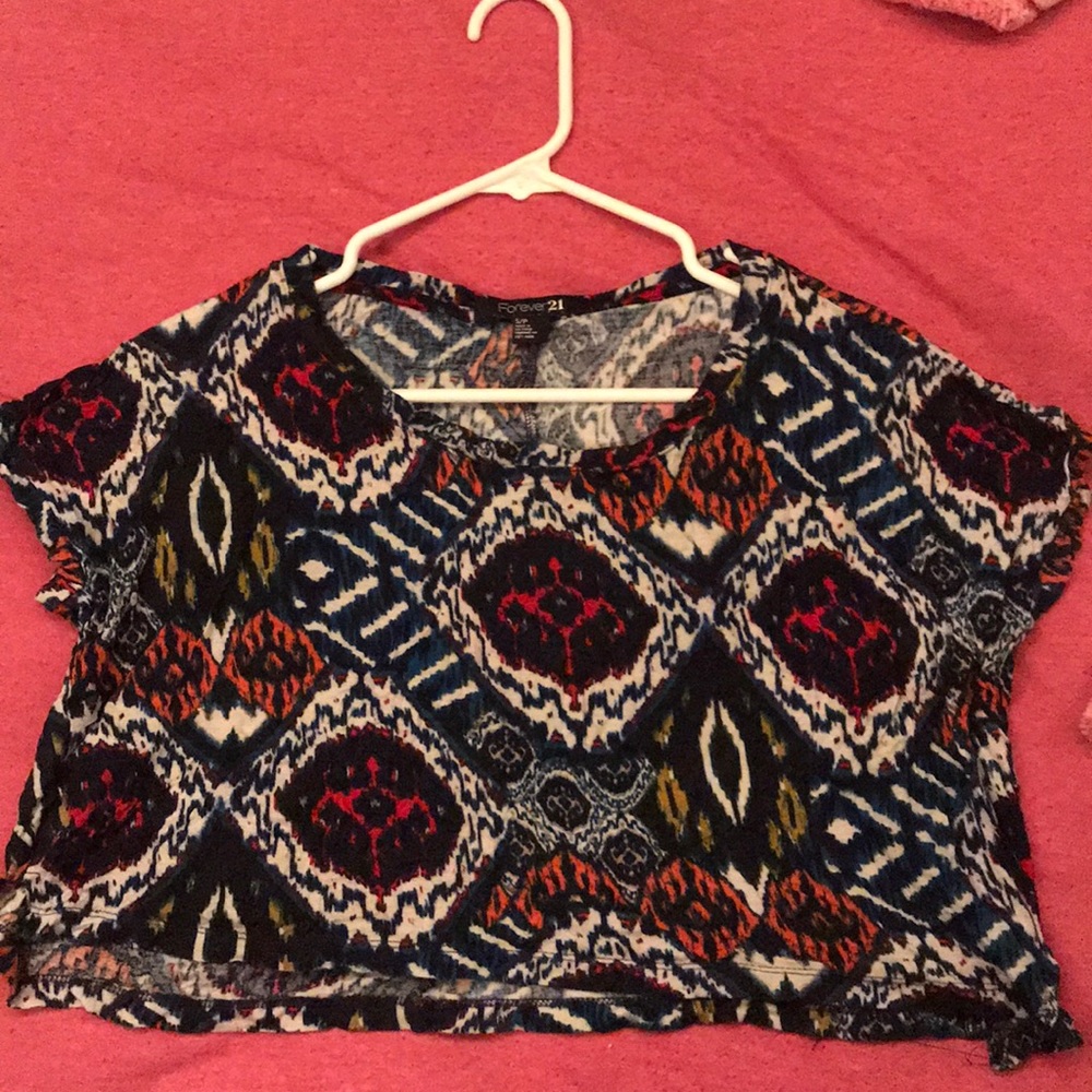 Crop top